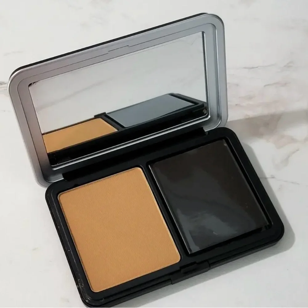 Make Up For Ever Matte Velvet Skin Blurring Foundation - Y405 - golden honey